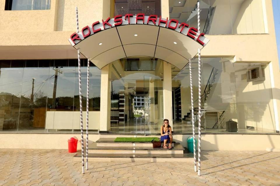 Rock Star Hotel Pushkar Esterno foto